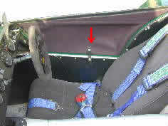 �T�C�h�X�N���[���X�g���b�v