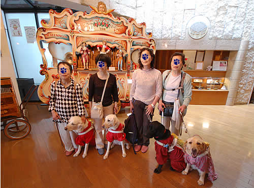 �X�g���[�g�I���S�[����w�ɋL�O�B�e