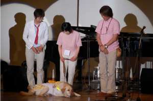 �O�l�̃Q�X�g�Љ�