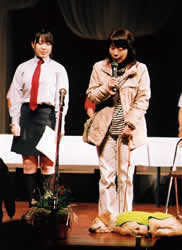 ���ʃQ�X�g�̃J�v���ƃ}�}�B�����ɃS�������đ҂��Ă܂��B