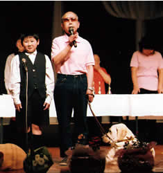 ���䈥�A������z�[�~�[�E�p�p�B�z�[�~�[�͑����Ƀ_�E�����đ҂��Ă܂��B